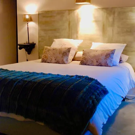 La Vie De Chateau Maison d'hôtes 4*