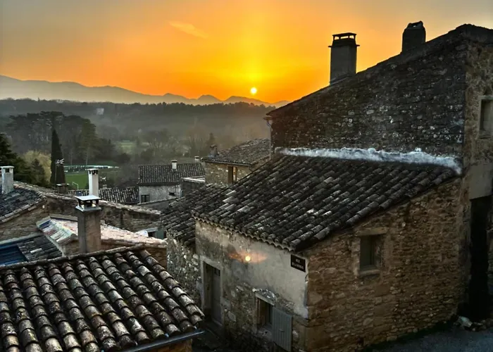 La Vie De Chateau Pensión
