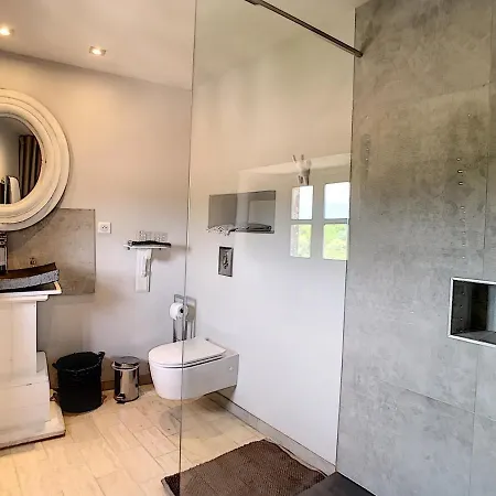 La Vie De Chateau Guest house *