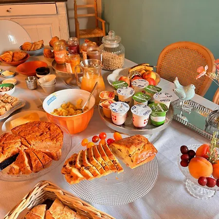 La Vie De Chateau Guest house *